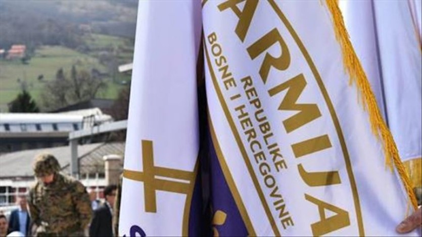 General Atif Dudaković i član Predsjedništva BiH dr Denis Bećirović su časne patriote