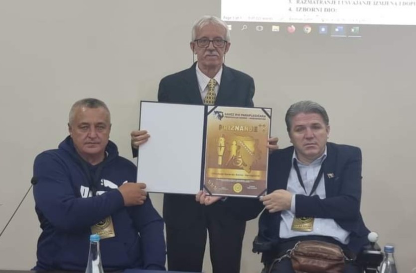 General Džemal Merdan preuzeo priznanje Udruženju generala Bosne i Hercegovine