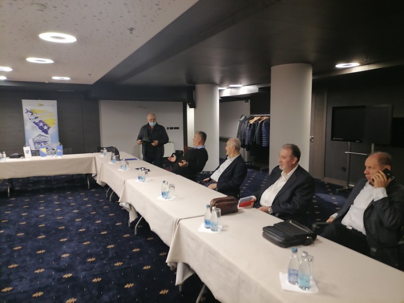 Prošireni sastav Upravnog odbora Udruženja generala Bosne i Hercegovine analizirao društveno-političku situaciju u Državi2