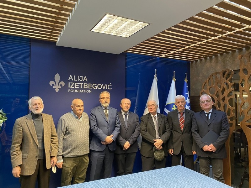 Potpisan Sporazum o saradnji Udruženja generala Bosne i Hercegovine i Fondacije "Alija Izetbegović"1