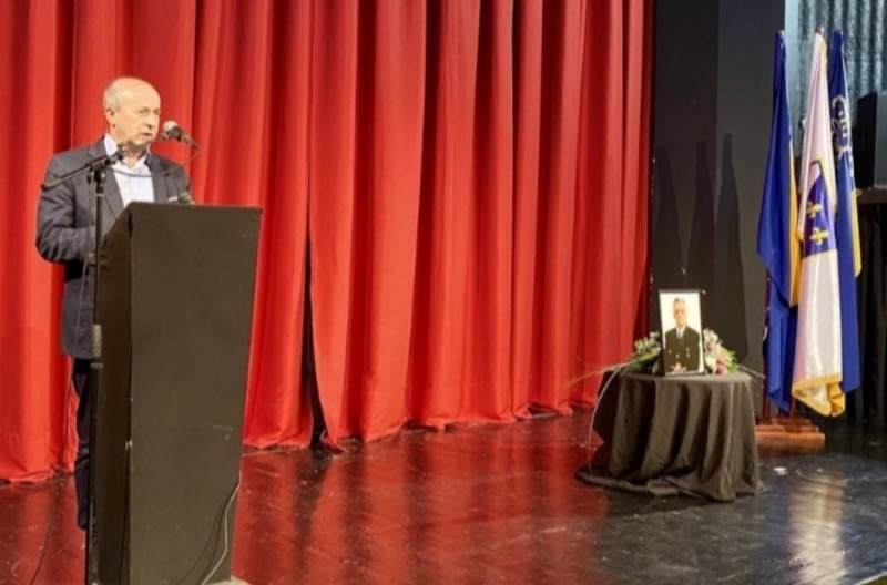 U rodnom Čeliću sahranjen general Hazim Šadić2